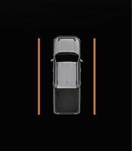 2026 기아 타스만 인포테인먼트 시스템의 측방 주차 거리 경고 이미지입니다. 차량 평면도 좌우에 주황색 직선이 표시되어 있습니다. 측방 물체와의 거리가 약 30~60 cm일 때 인포테인먼트 시스템에 나타나는 경고 표시 기능을 설명합니다.